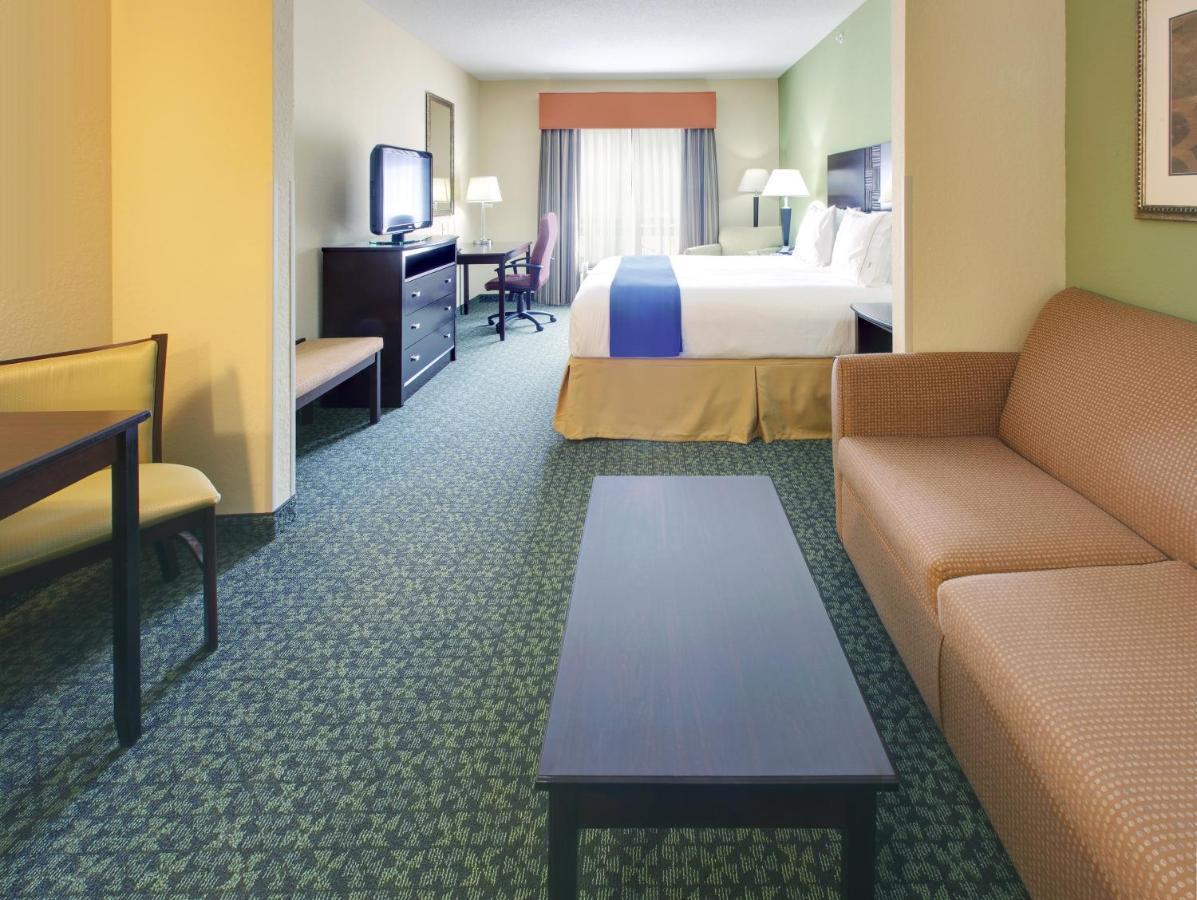 Holiday Inn Express & Suites Covington By Ihg Esterno foto