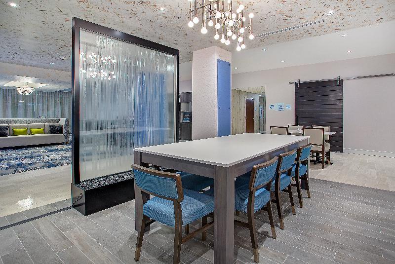 Holiday Inn Express & Suites Covington By Ihg Esterno foto
